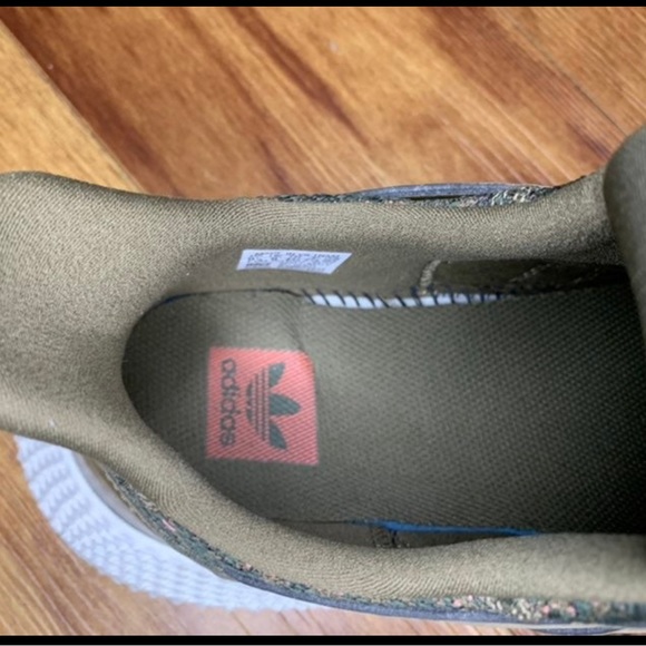 Adidas Original Prophere - Picture 6 of 11